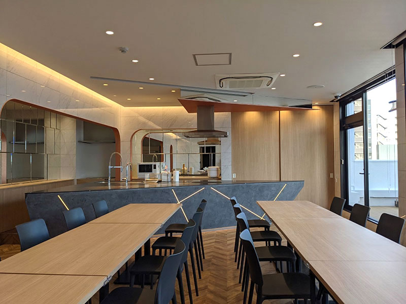 アースキッチン築地の店内風景写真